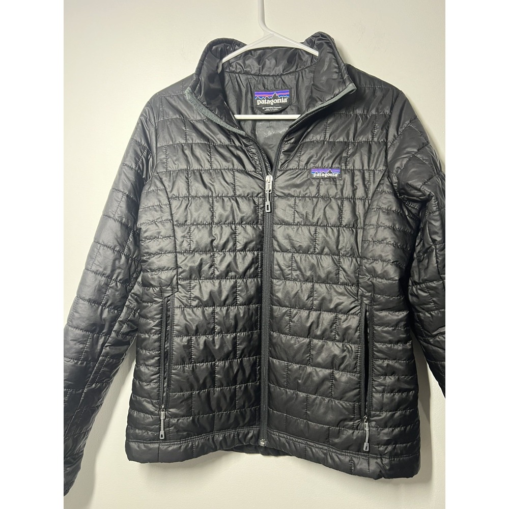 Patagonia Women's Black Nano Full Zip Puffer Jacket Coat - Size Medium, EUC - Picture 2 of 8
